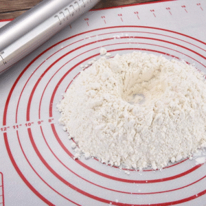 Non-slip silicone baking mat with measurement counter
