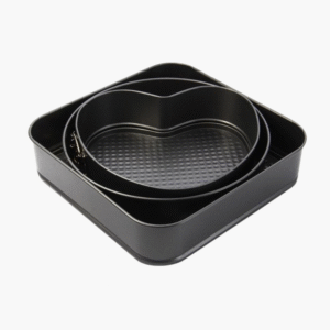 3 piece non-stick cake pan set in round, heart and square shapes