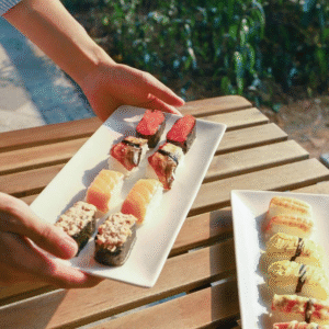 Set of 4 white rectangular porcelain serving trays