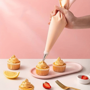 5 piece cake decorating tool kit with piping bag and nozzles