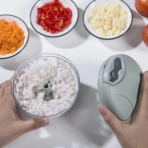 Manual hand pull garlic grinder and vegetable cutter