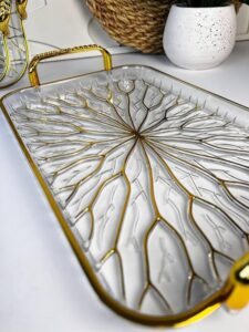 Pack of 3 rectangular plastic serving trays