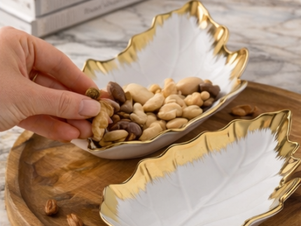 Leaf Shape Serving Plates